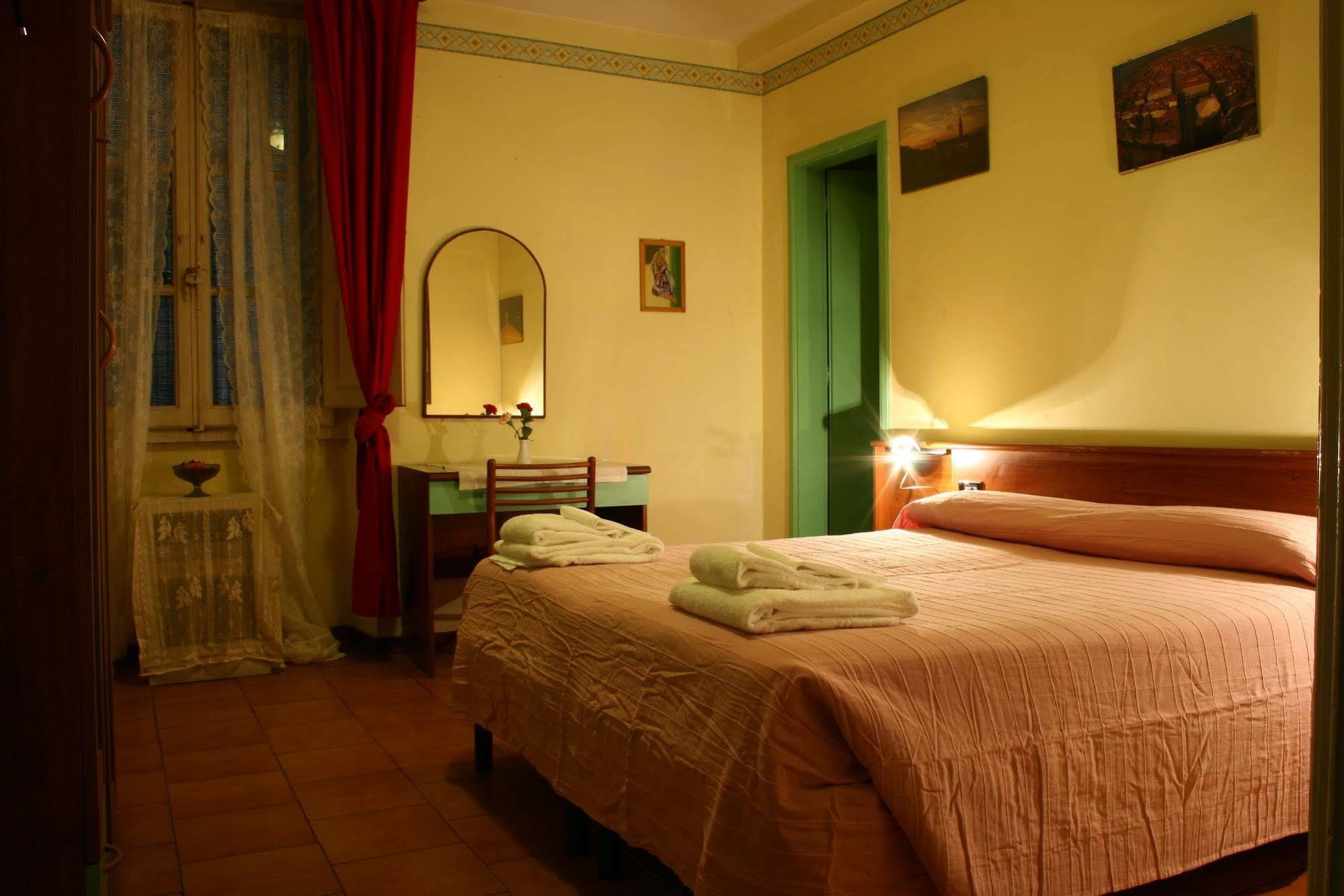 Hotel Fedora Florence Room photo